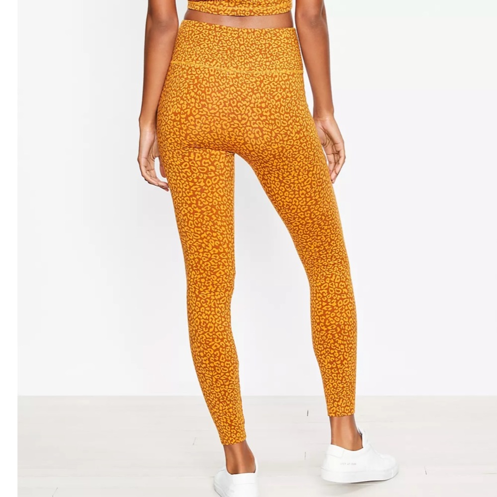 Leopard Print High Rise Essential Leggings Size Small - Picture 2 of 7